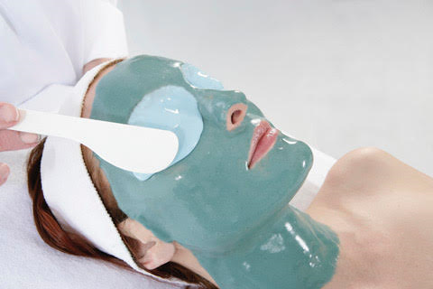 Revitalizing and Firming Facial